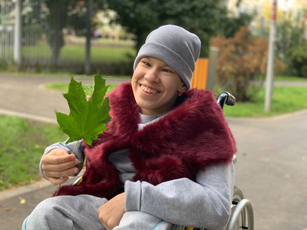 Мама и папа для Нади