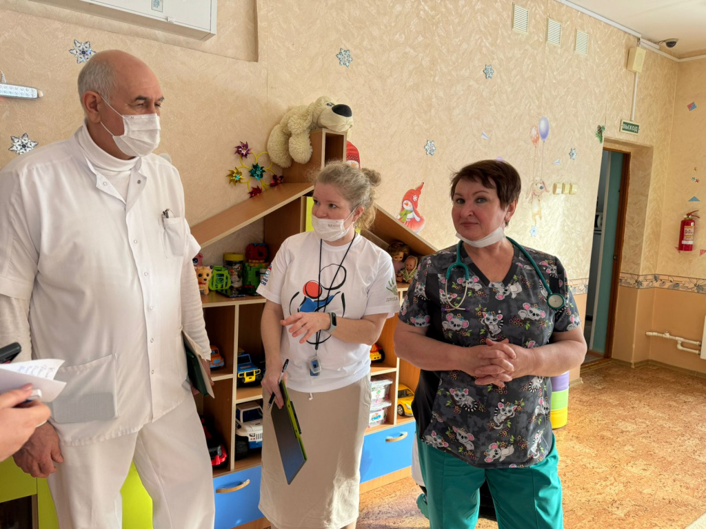В первую очередь – внимание на ребенка